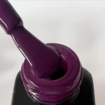 mi-ny gelélakk i fargen Muave Wine